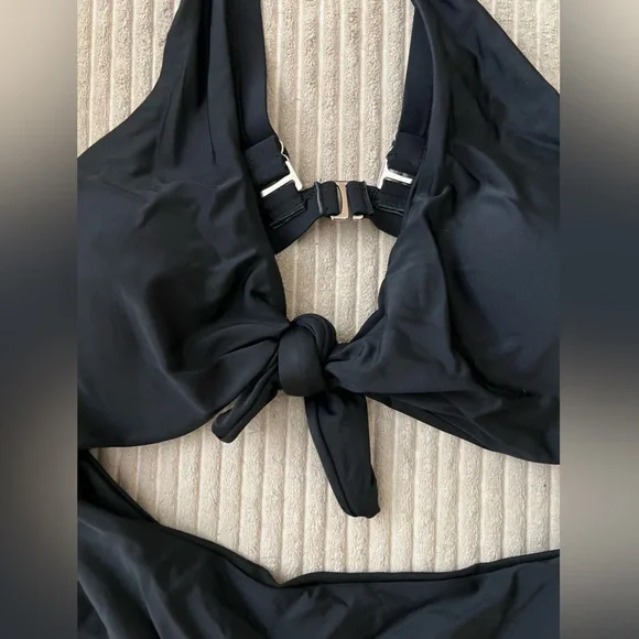 One-Piece Cut Out Bathing Suit - Picture 6 of 7